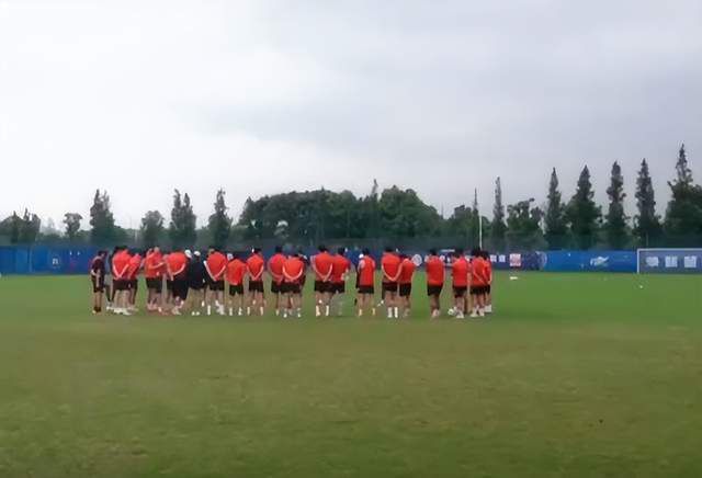 亚洲三级国产